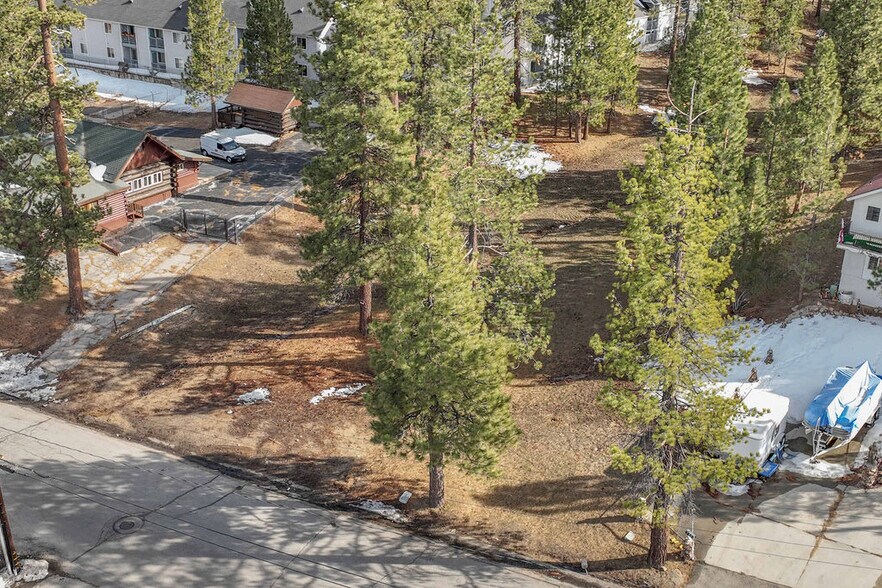 More Photos Of 725 Cameron Dr, Big Bear Lake Land For Sale