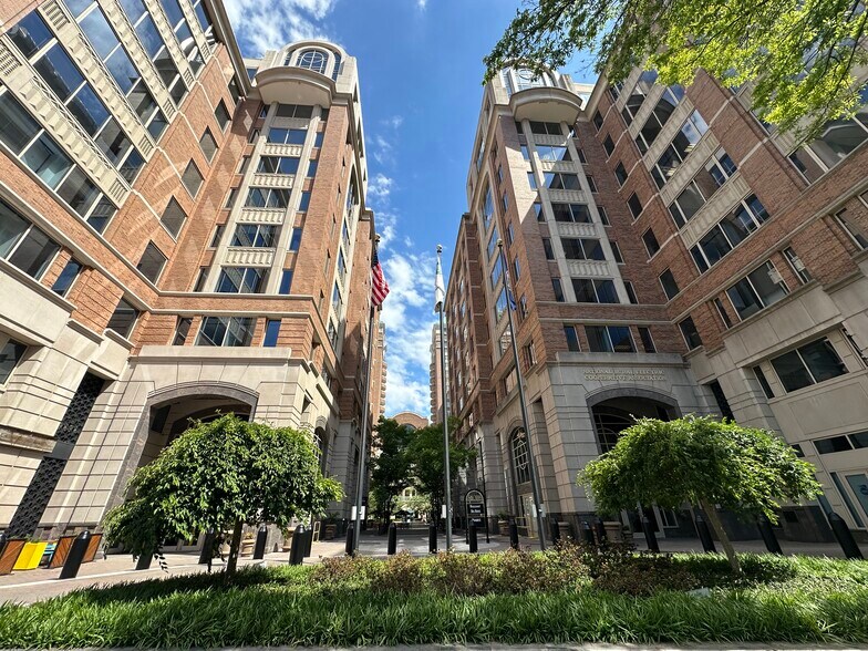 More Photos Of 4401 Wilson Blvd, Arlington Unknown For Lease