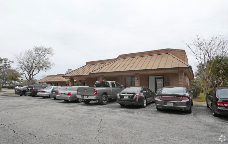 More Photos Of 5711 Richard St, Jacksonville Medical For Lease