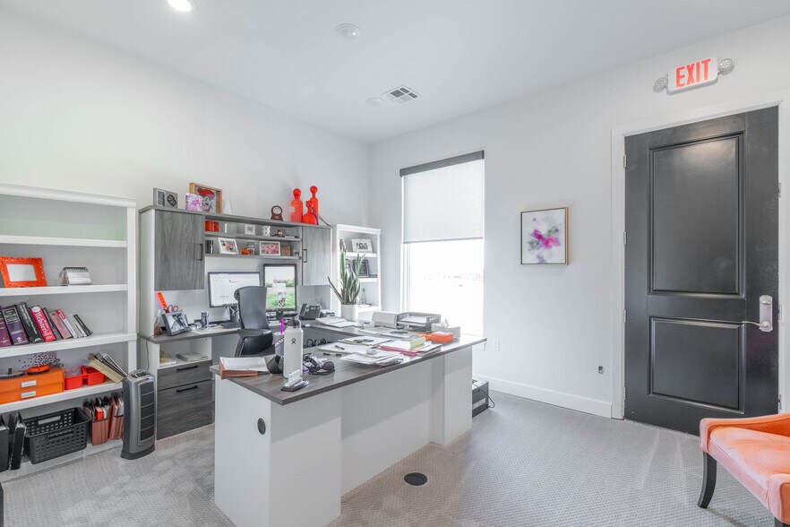 More Photos Of 3165 N Sooner Rd, Edmond Office For Sale