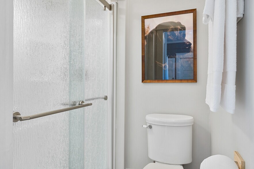 More Photos Of 207 Westminster Hwy, Westminster Specialty For Sale