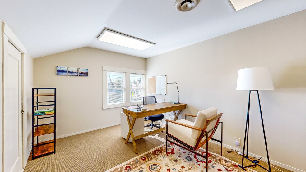 More Photos Of 320 Washington St, Petaluma Office For Sale