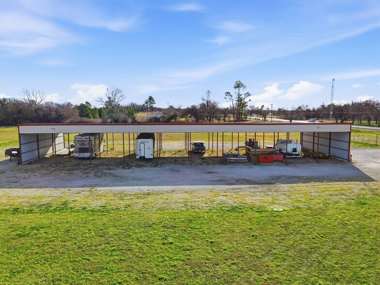 More Photos Of 9910 TX-199 Hwy, Poolville Specialty For Sale