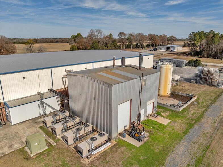 More Photos Of 201 N Harris St, Cordele Refrigeration Cold Storage For Sale