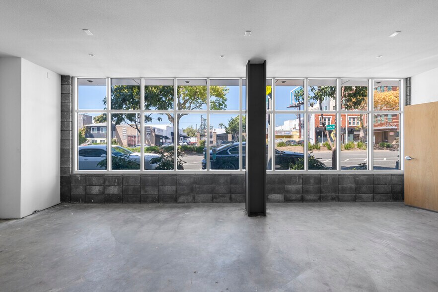 More Photos Of 920 N Fairfax Ave, West Hollywood Loft Creative Space For Sale