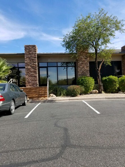 More Photos Of 25 Easy St, Carefree Office For Lease