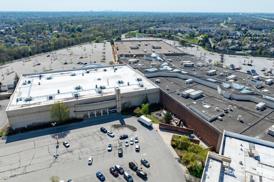 More Photos Of 5043 Tuttle Crossing Blvd, Dublin General Retail For Lease