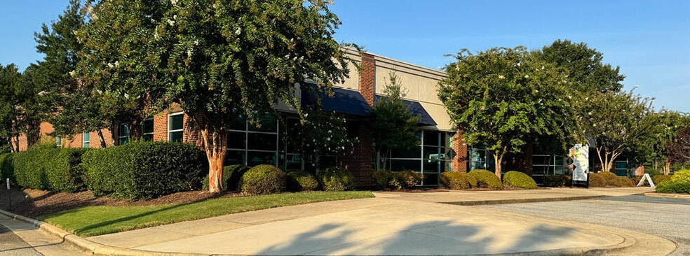 More Photos Of 1610 Center St, Apex Office For Sale