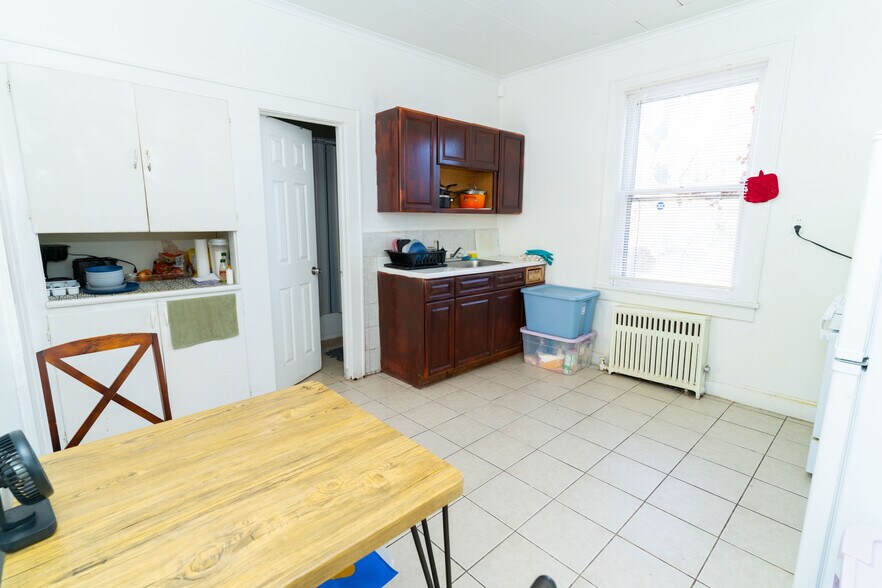 More Photos Of 370 E 18th St, Paterson Storefront Retail Residential For Sale