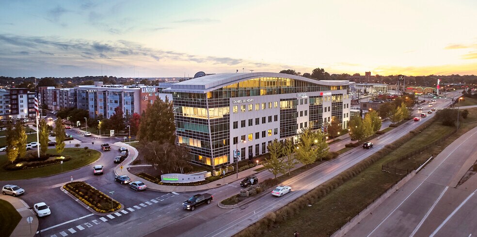 More Photos Of 1001 Highlands Plaza Dr, Saint Louis Office For Sale