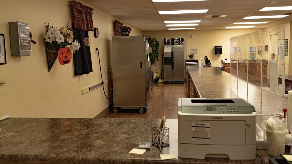 More Photos Of 8190 Pensacola Blvd, Pensacola Specialty For Sale