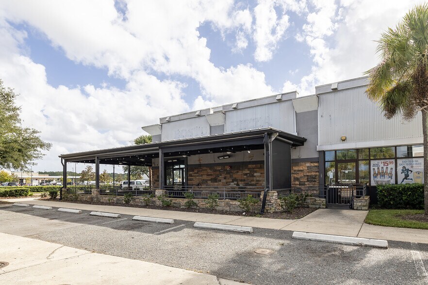 More Photos Of 13070 City Station Dr, Jacksonville Restaurant For Sale