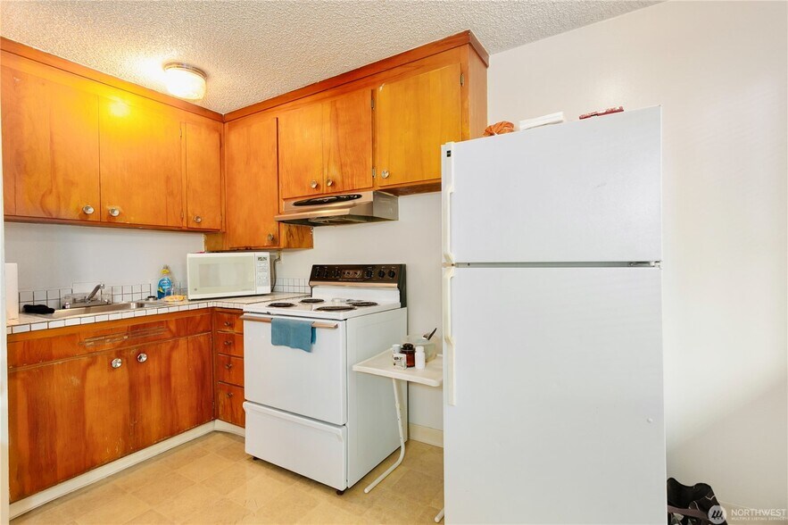 More Photos Of 1405 Martin Luther King Jr Way, Tacoma Apartments For Sale