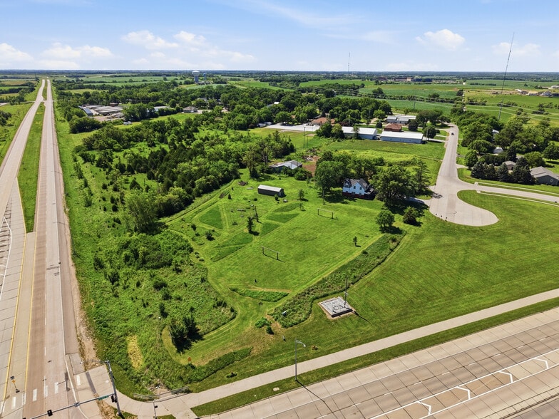 More Photos Of 8200 S 91st St, Lincoln Land For Sale