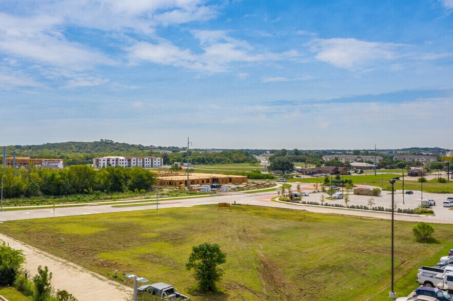 More Photos Of 240 N Burleson Blvd, Burleson Land For Sale