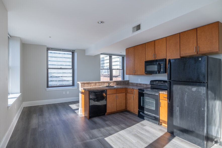 More Photos Of 301 Market St, Harrisburg Apartments For Sale