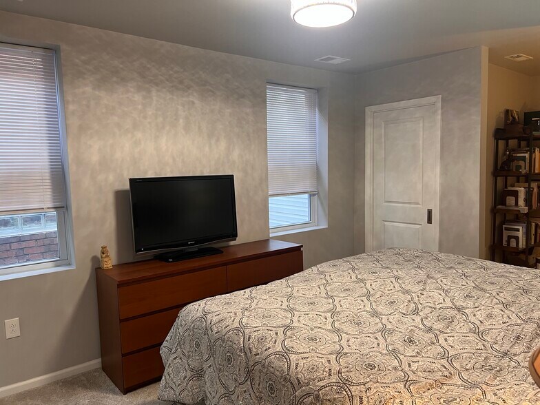 More Photos Of 510 E 8th Ave, Homestead Apartments For Sale