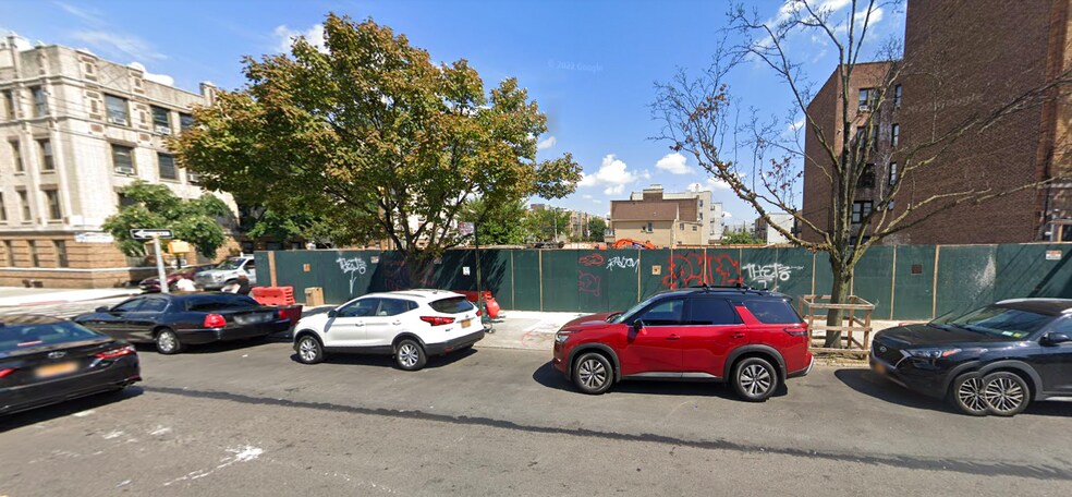 More Photos Of 4201 28th Ave, Astoria Land For Sale