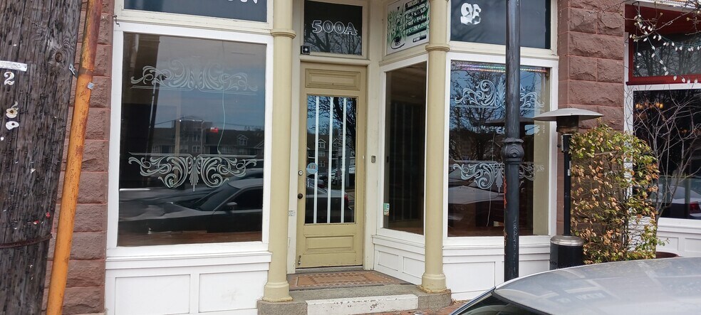 More Photos Of 494-500 Howe Ave, Shelton Apartments For Lease