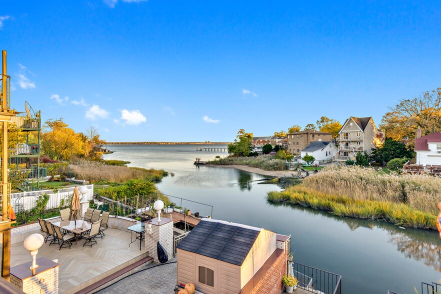 More Photos Of 3274 Griswold Ave, Bronx Apartments For Sale