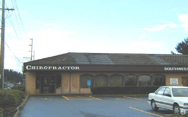 More Photos Of 13599 SW Pacific Hwy, Tigard Medical For Lease