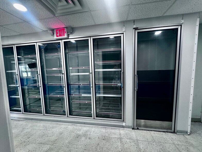 More Photos Of 270 Seabury St, Fall River Storefront For Sale