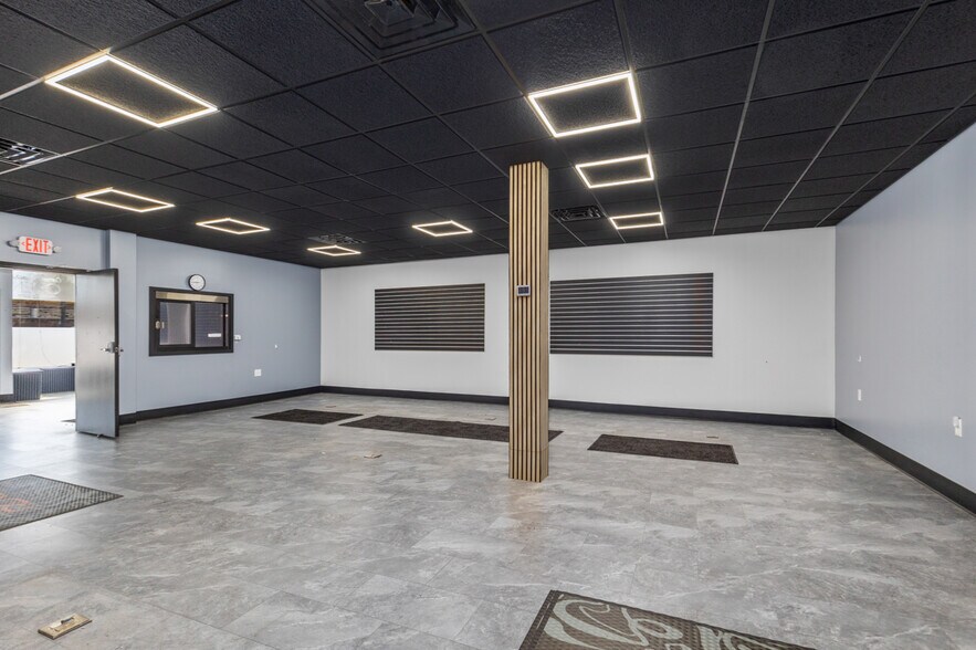 More Photos Of 122 W Superior St, Wayland Storefront For Sale