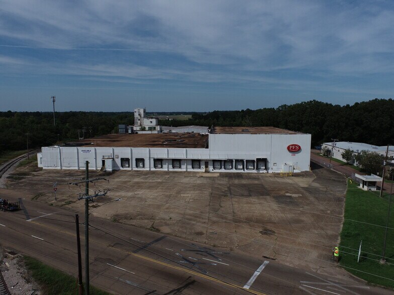 More Photos Of 3330 Woodrow Wilson Ave, Jackson Refrigeration Cold Storage For Sale