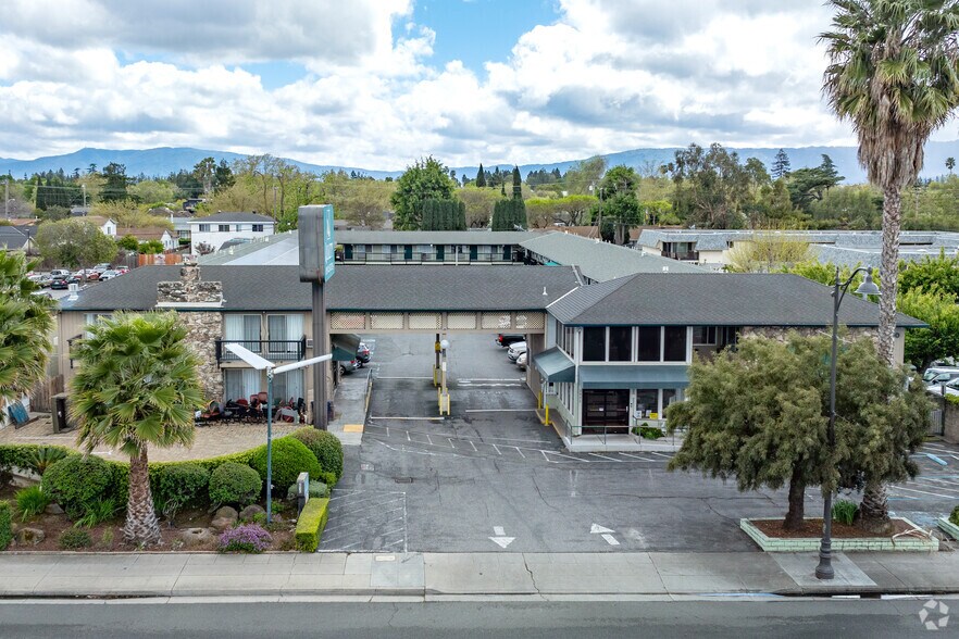 More Photos Of 2930 El Camino Real, Santa Clara Hotel For Sale