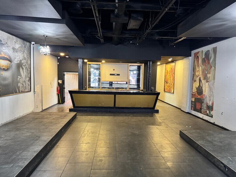 More Photos Of 1353 Clairmont Rd, Decatur General Retail For Lease