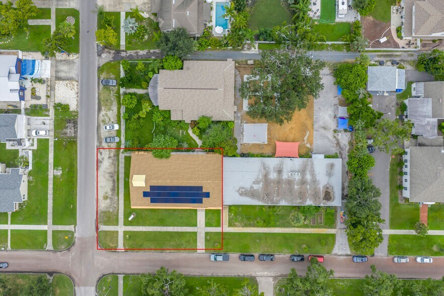 More Photos Of 2632 54th St S, Gulfport Specialty For Lease