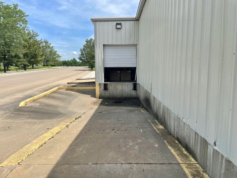 More Photos Of 628 Old Saint Marys Rd, Perryville Storefront For Lease