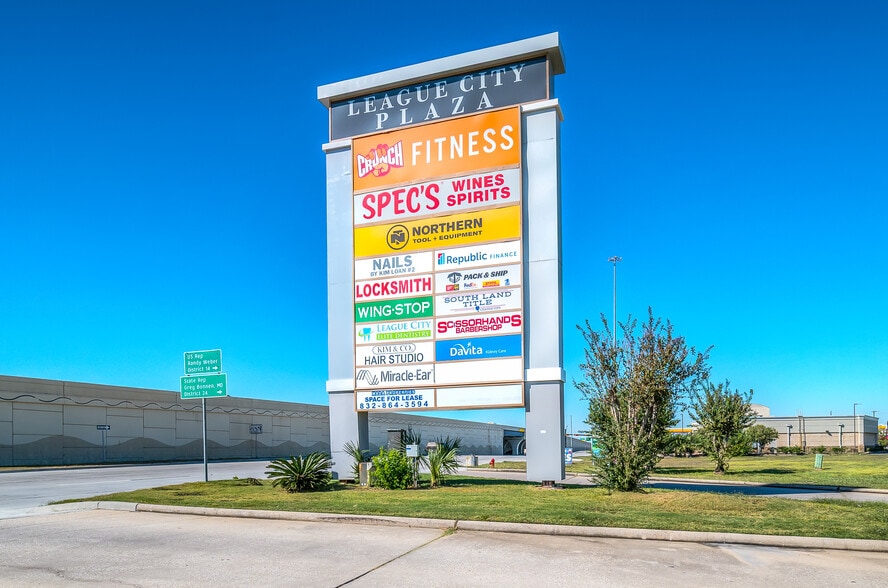 More Photos Of 164-220 Gulf Fwy S, League City Unknown For Lease