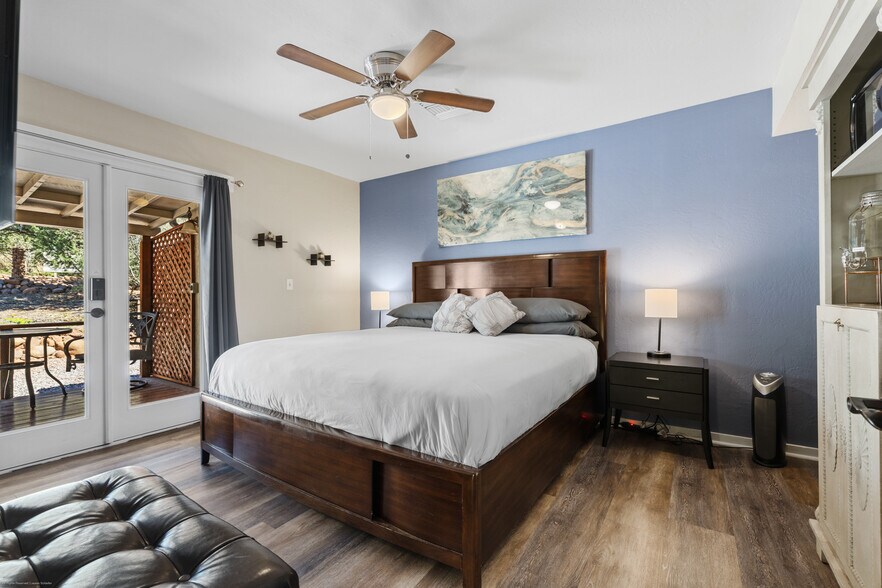 More Photos Of 10580 E Swinging Bridge Ln, Cornville Specialty For Sale