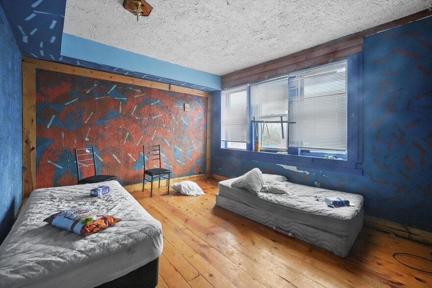 More Photos Of 4300-4310 W 16th St, Chicago Apartments For Sale