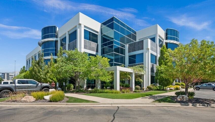 More Photos Of 825 E 1180 S, American Fork Office For Lease