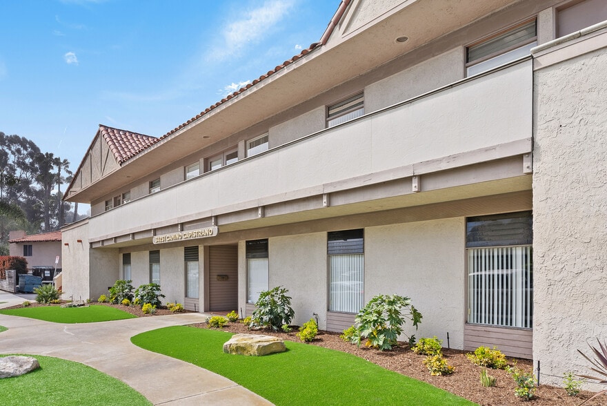 More Photos Of 34231 Camino Capistrano, Dana Point Office For Lease