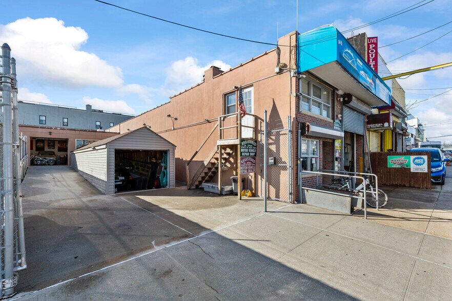 More Photos Of 49-18 25th Ave, Woodside Warehouse For Sale