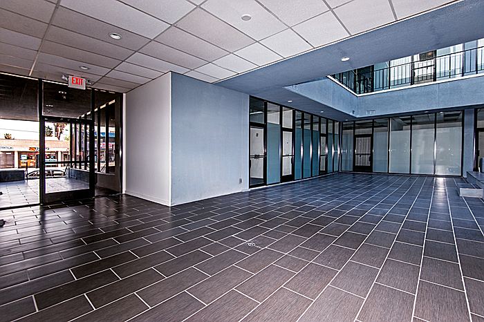 More Photos Of 8619 Reseda Blvd, Northridge Medical For Lease