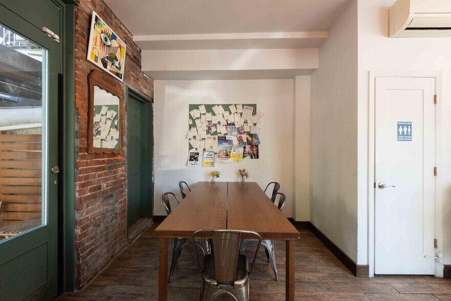 More Photos Of 405 Smith St, Brooklyn Apartments For Lease