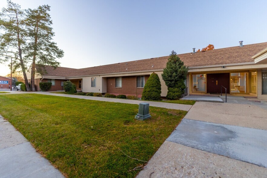 More Photos Of 560 S State St, Orem Office For Sale