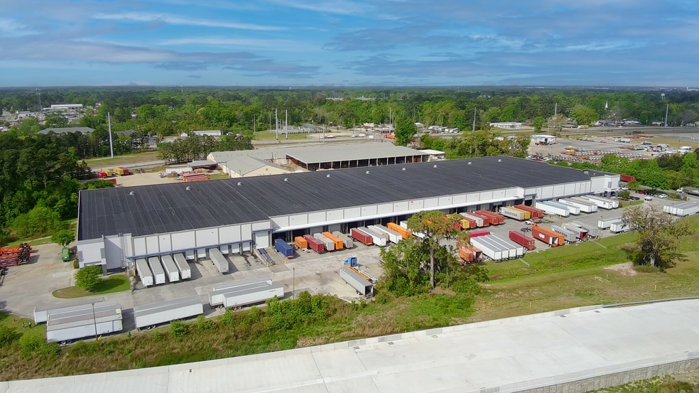 More Photos Of 155 Brampton Rd, Savannah Warehouse For Lease
