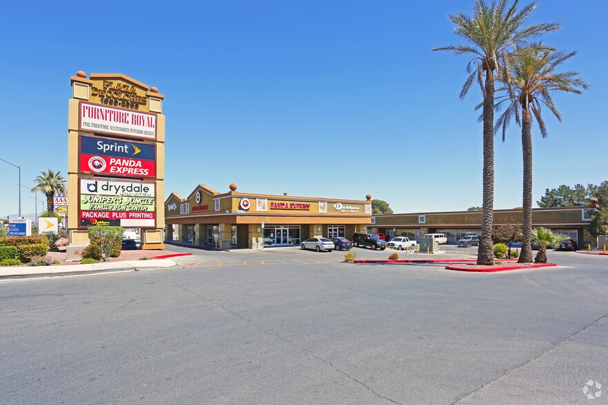 More Photos Of 1950-2050 S Rainbow Blvd, Las Vegas Freestanding For Lease