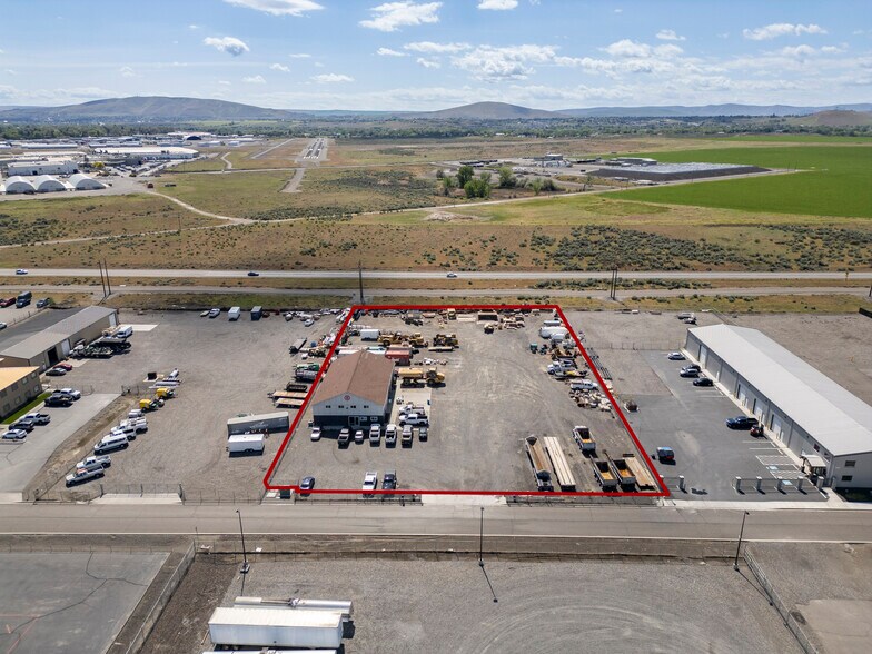 More Photos Of 2213 Henderson Loop, Richland Warehouse For Sale