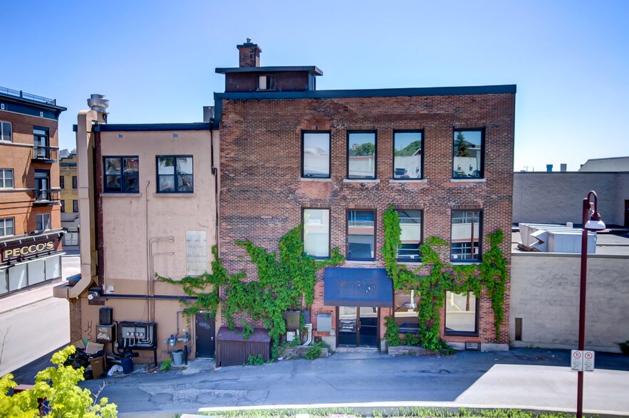 More Photos Of 75 Prom Du Portage, Gatineau Storefront Retail Office For Sale