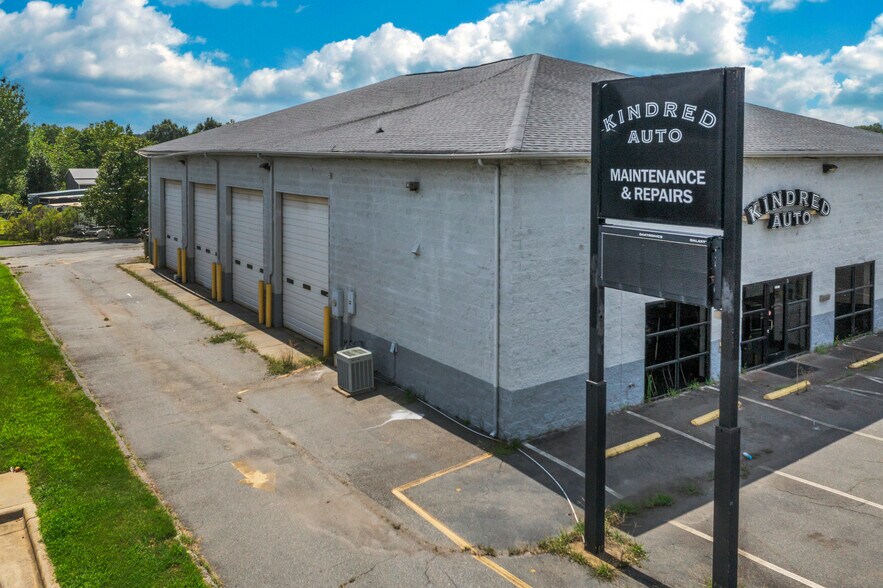 More Photos Of 13908 Independence Blvd, Indian Trail Auto Repair For Sale