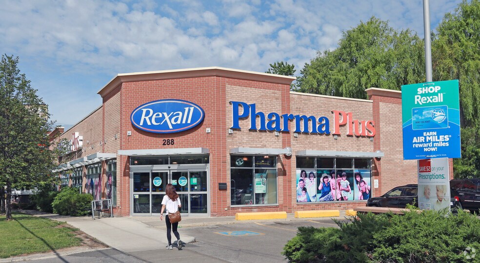 More Photos Of 288 Sheppard Ave E, Toronto Drugstore For Sale