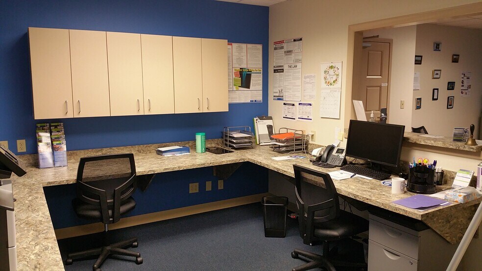 More Photos Of 1000 Executive Dr, Oviedo Medical For Lease