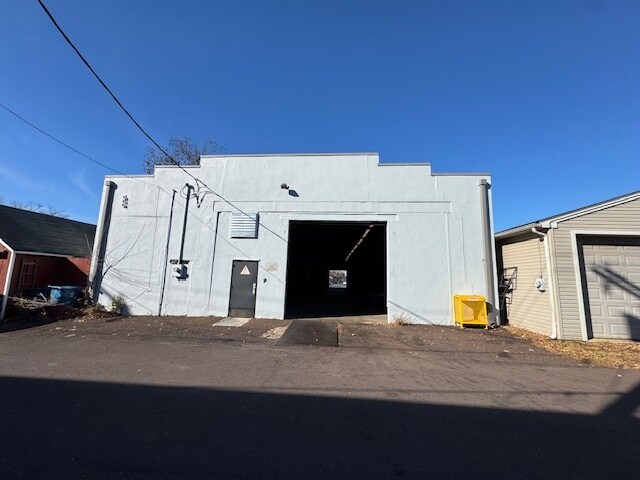 More Photos Of 151 Green St, Lansdale Warehouse For Sale