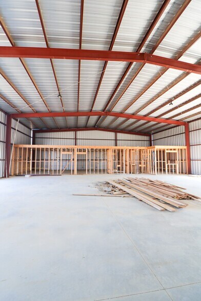 More Photos Of 311 Chicote Rd, Laredo Industrial For Sale